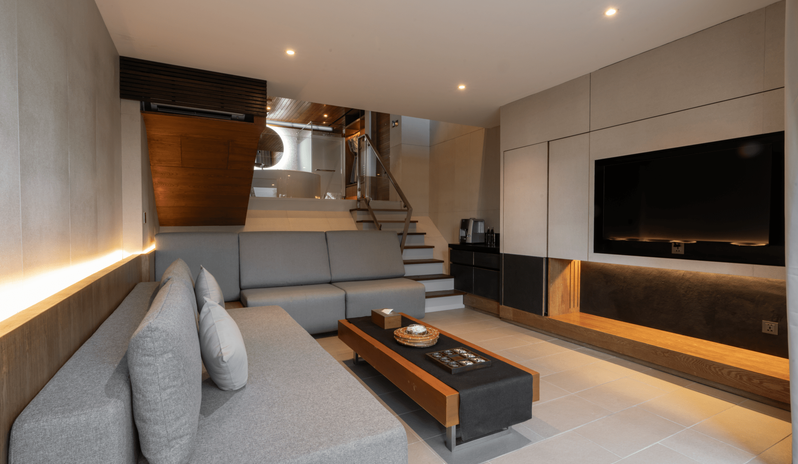 Duplex Grand Pool Villa 03